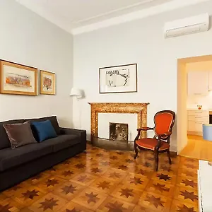 Exclusive A Few Steps From The Spanish Steps Apartment Rome